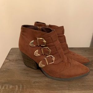 Qupid Size 10 Booties